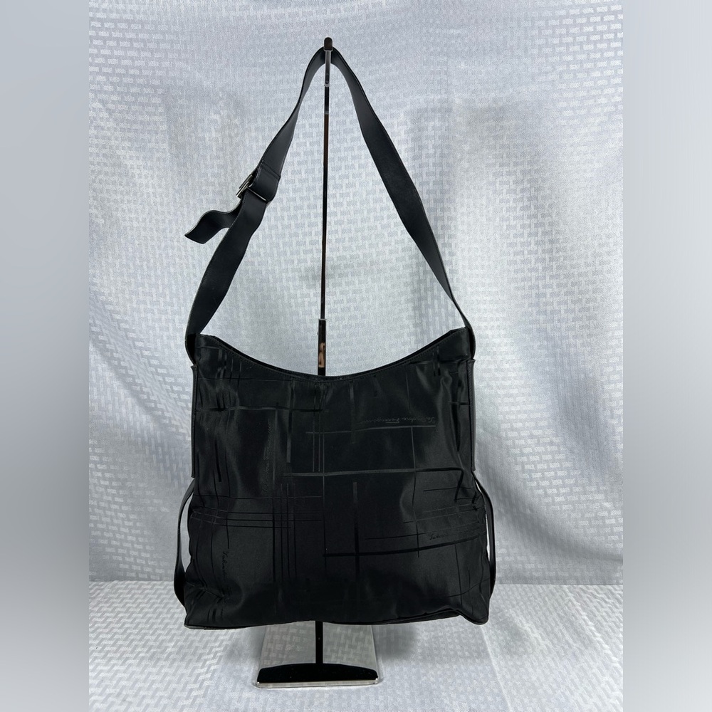 Salvatore Ferragamo Black Shoilder Bag in VGUC- - Picture 9 of 11